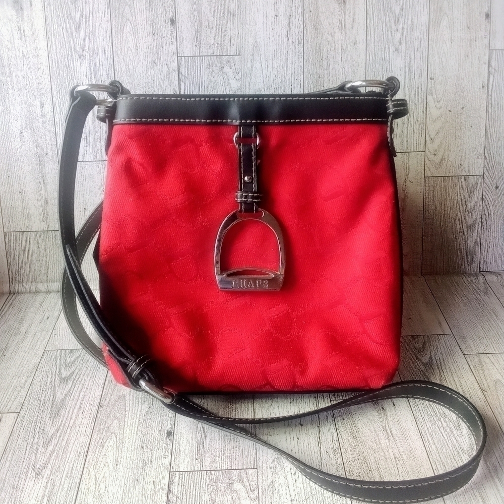🎯 CHAPS Red Logo Pattern Crossbody Shoulder Bag Vintage